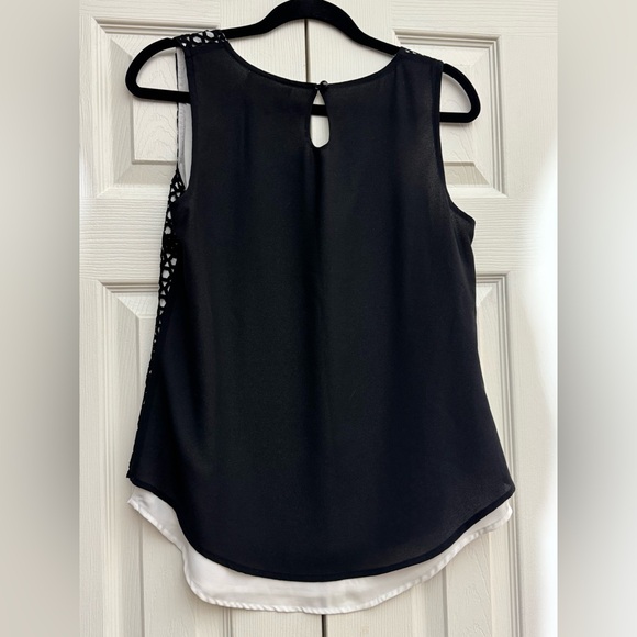 dressbarn Black Geometric Overlay Tank with White Underlayer - Picture 2 of 5